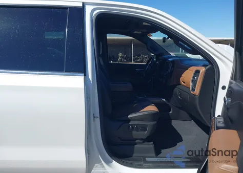 2019 Chevrolet Silverado 1500 High Country z USA, uszkodzony, nr VIN 1GCUYHEL7KZ164436